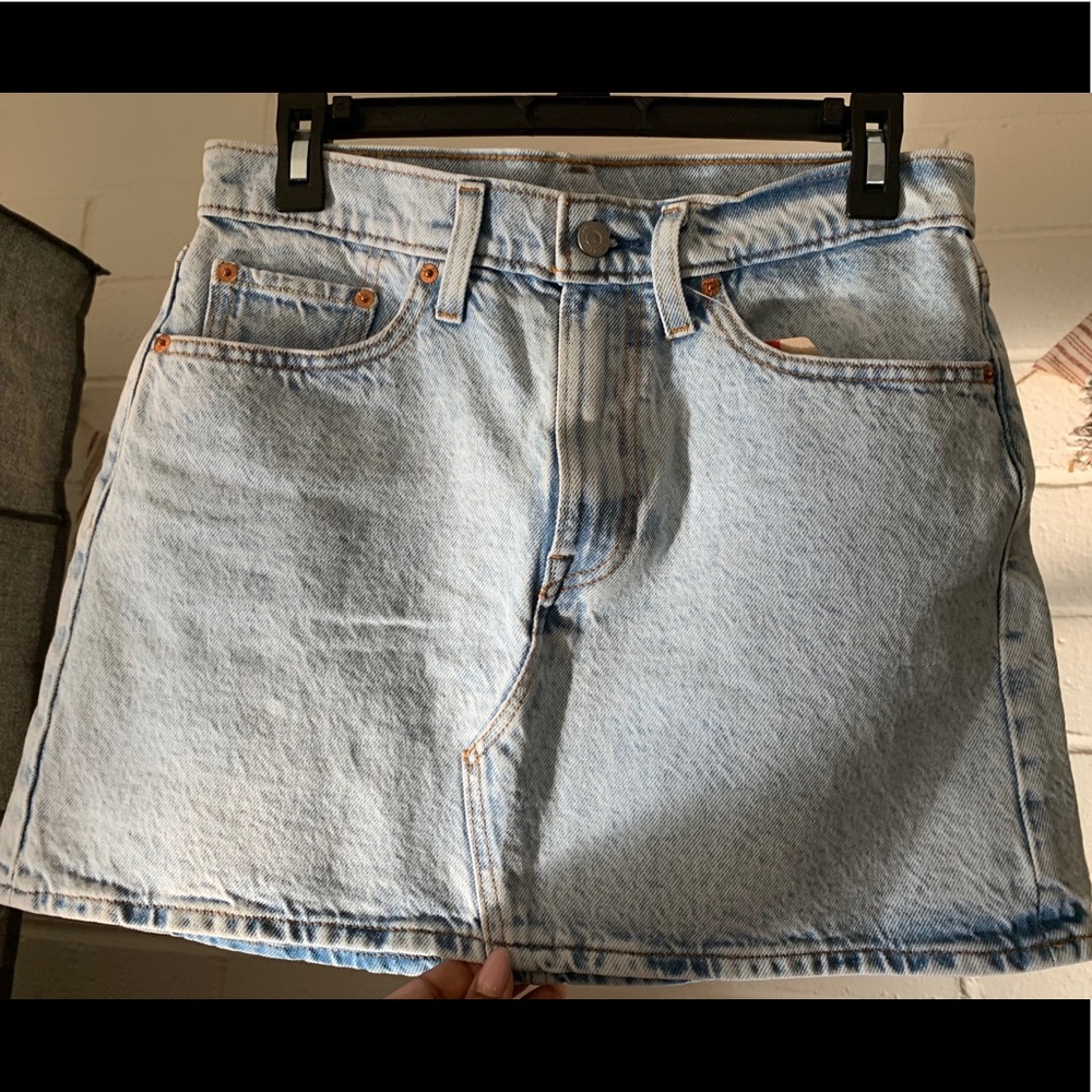 Levi’s Mini Skirt - Acid Wash